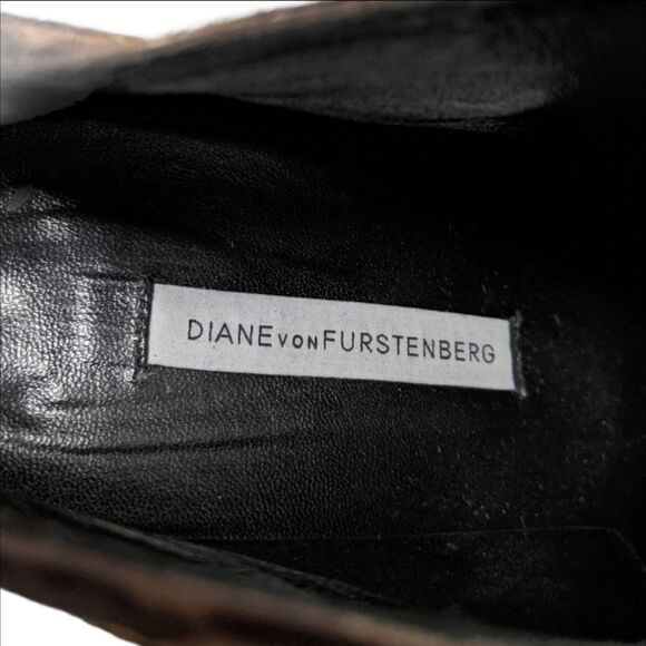 DIANE VON FURSTENBERG Skylar Calf Hair Booties 9 - Picture 7 of 11